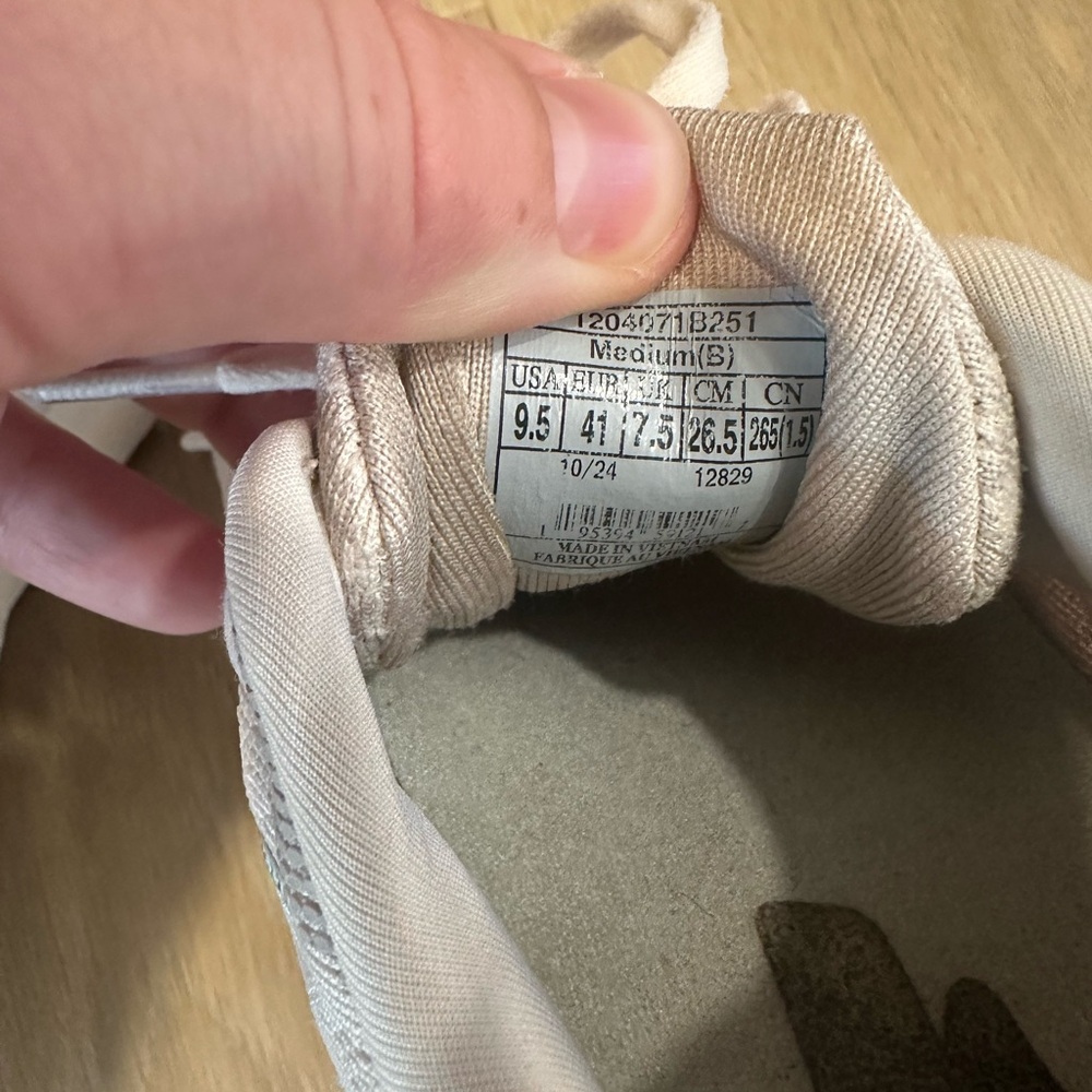 Brooks ghost 16 Women's Light Beige Athletic Shoes - Picture 7 of 9